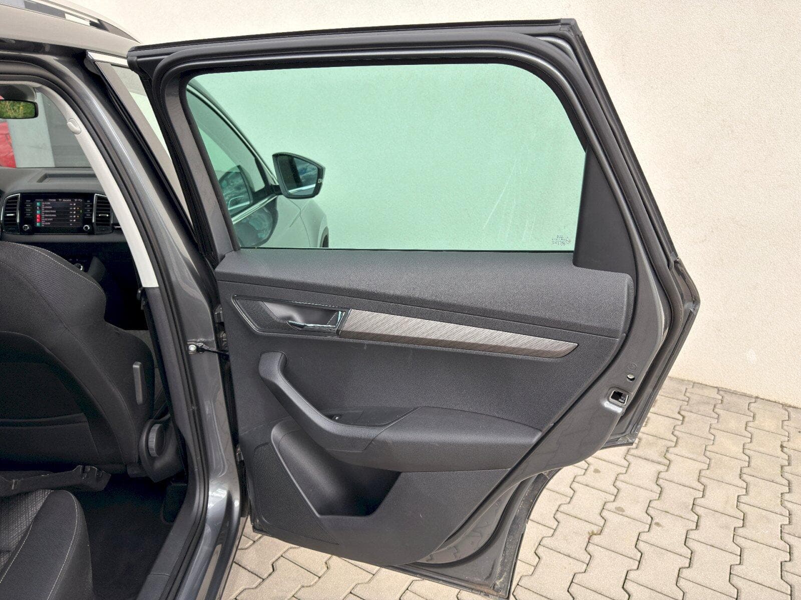 Škoda KAROQ - 11