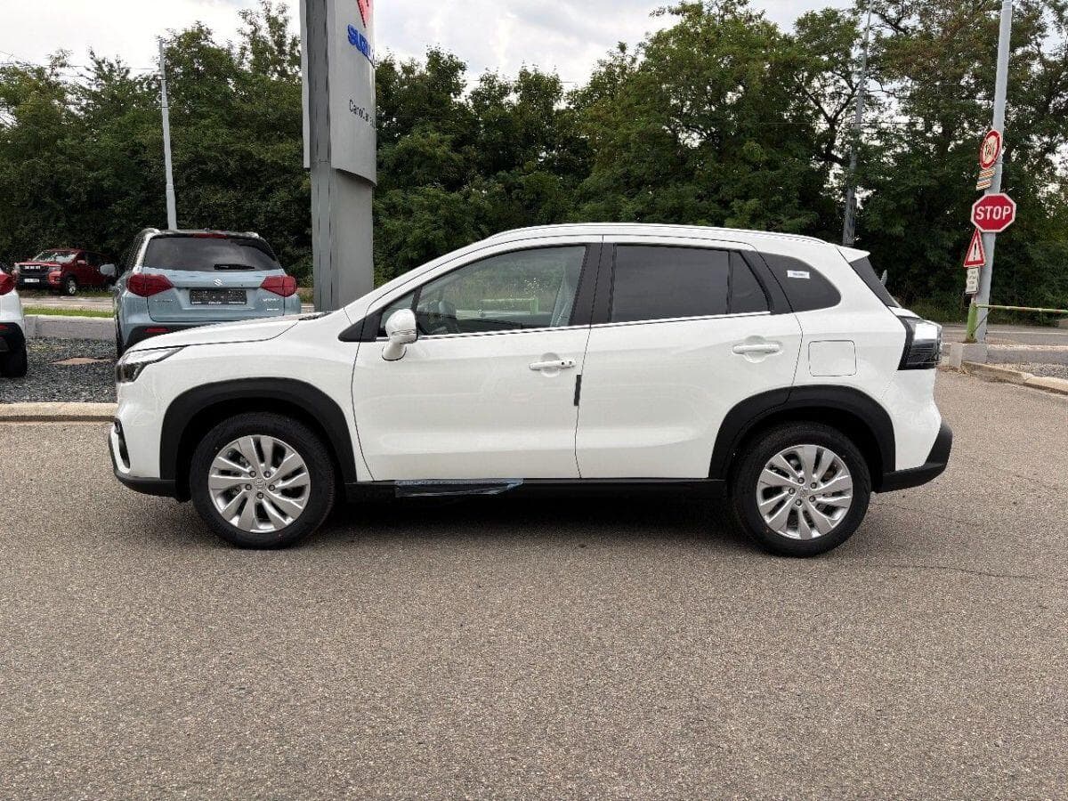 2025 Suzuki S-CROSS - 4