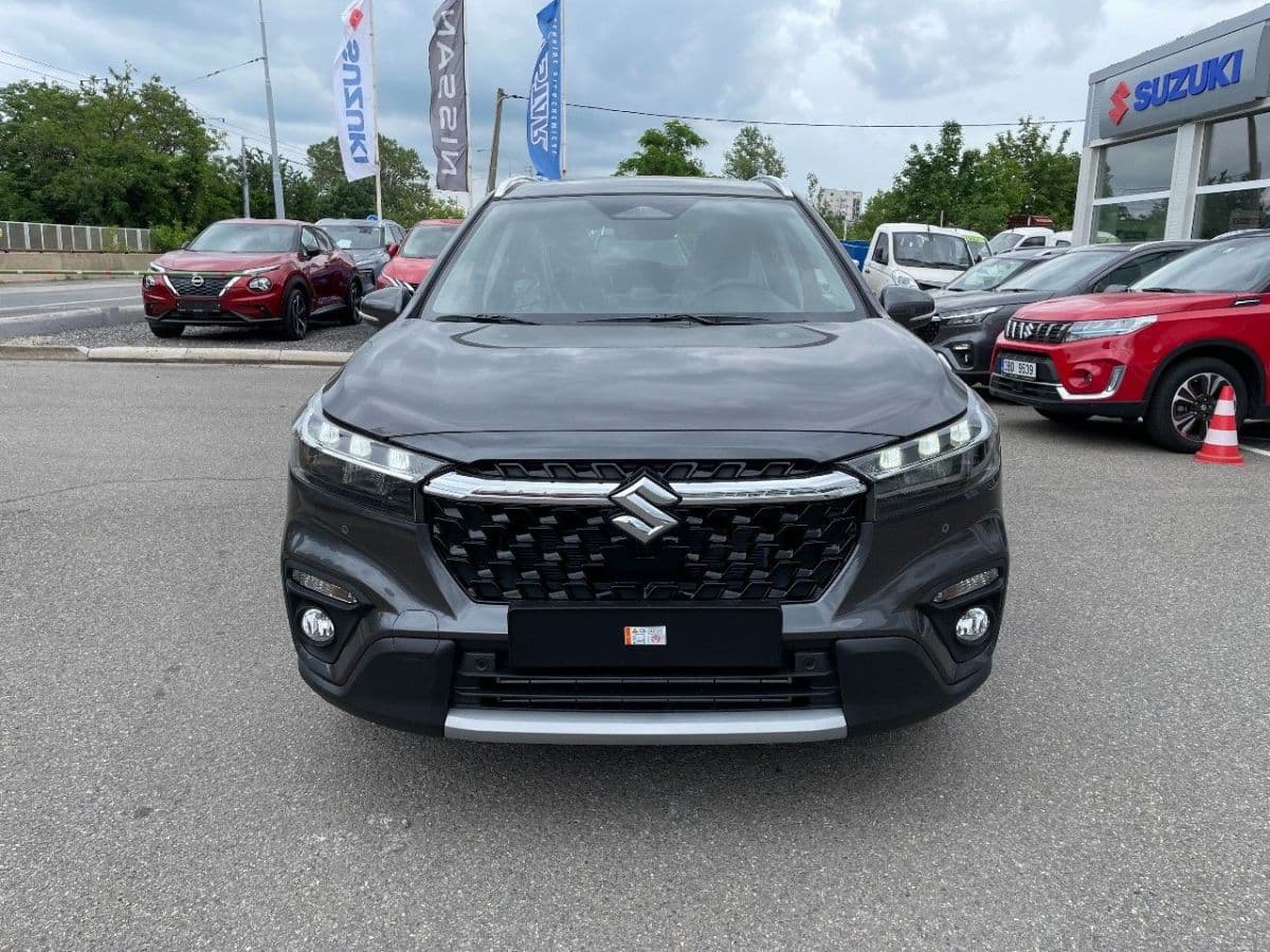 2025 Suzuki S-CROSS - 2