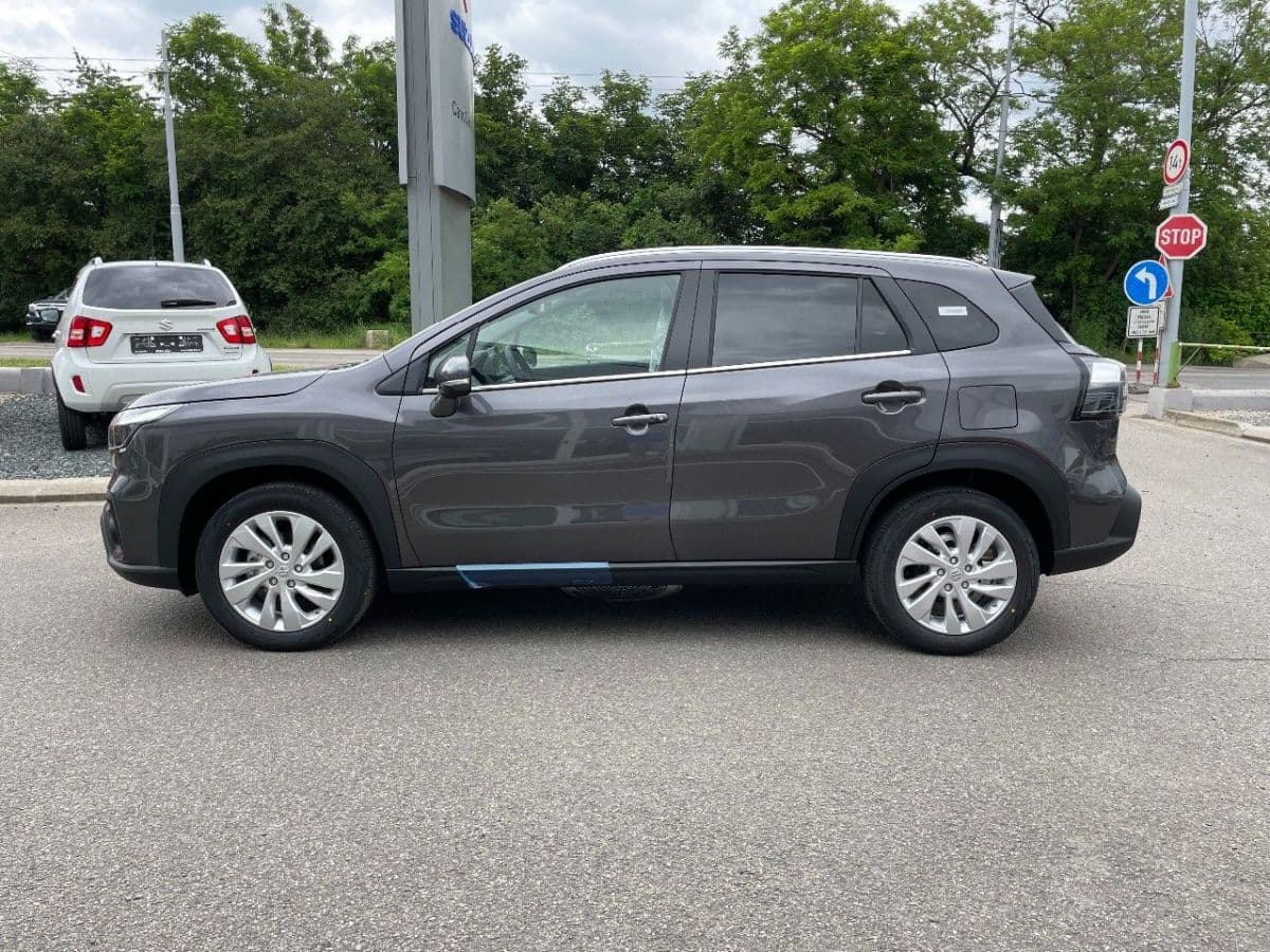 2025 Suzuki S-CROSS - 4