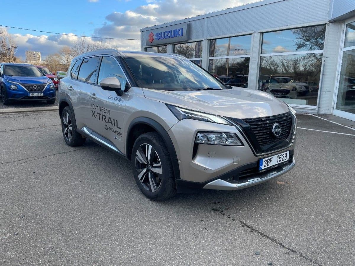 Nissan X-Trail Tekna 4x4
