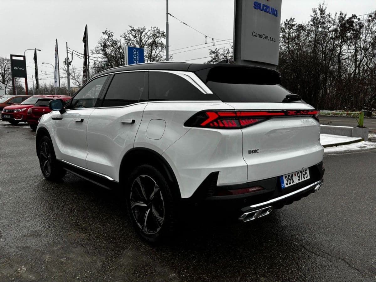 2025 BAIC X7 - 5
