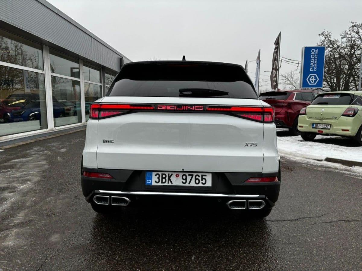2025 BAIC X7 - 6