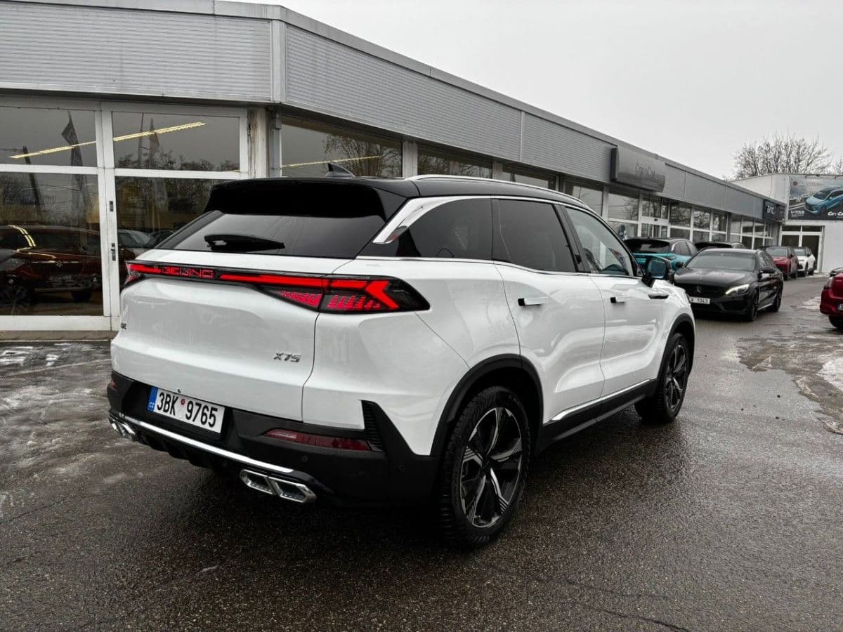2025 BAIC X7 - 7
