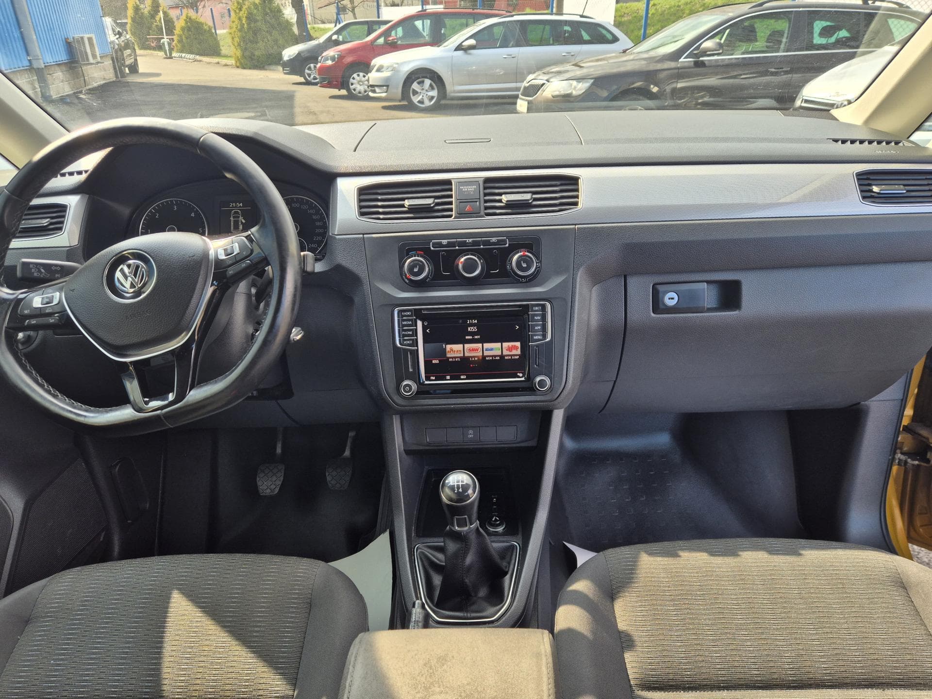 Volkswagen Caddy - 12