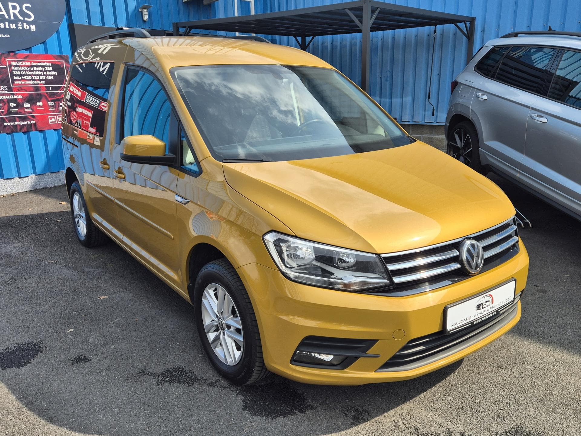 Volkswagen Caddy - 2