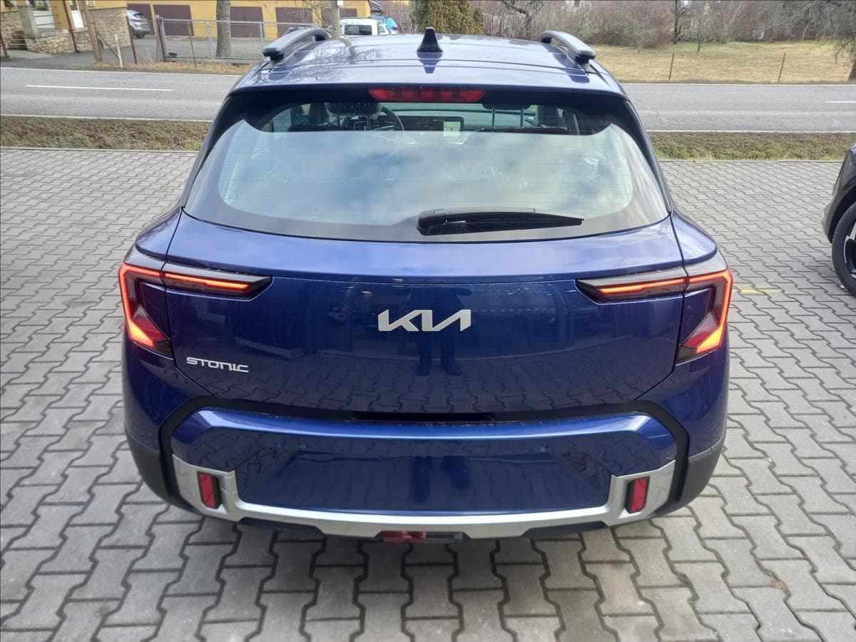 2026 Kia STONIC - 3