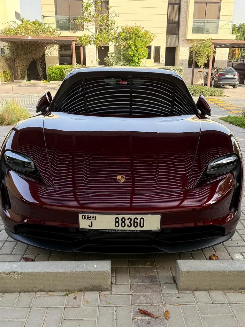 Porsche TAYCAN