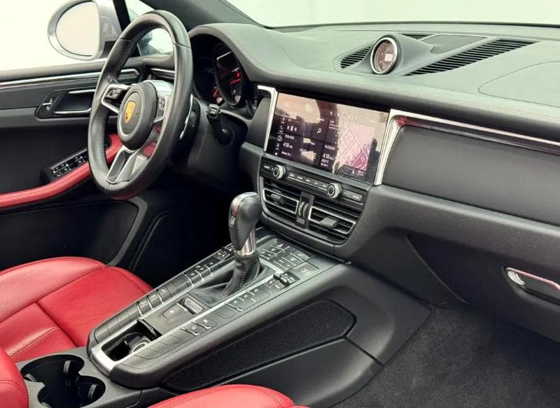 Porsche MACAN - 11