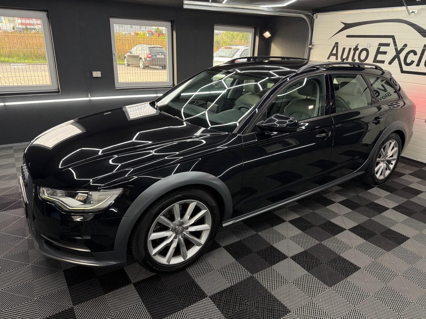 Audi A6 - 5