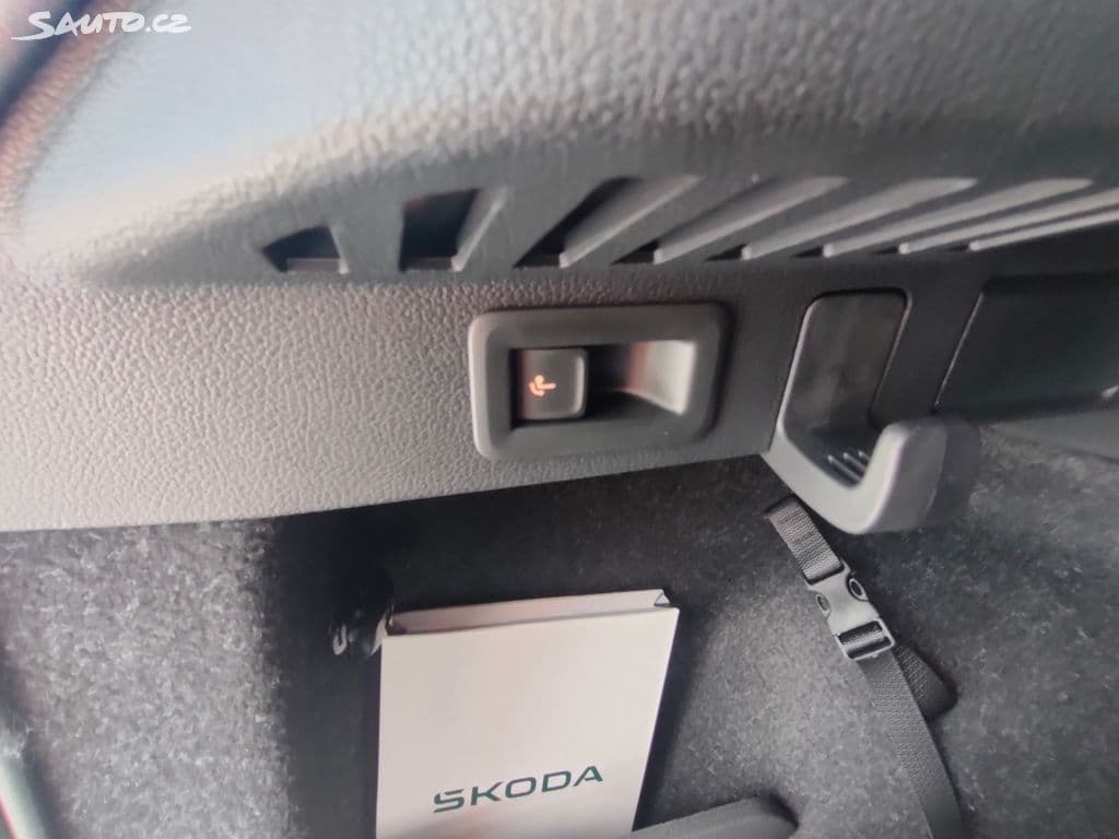 Škoda KAMIQ - 11