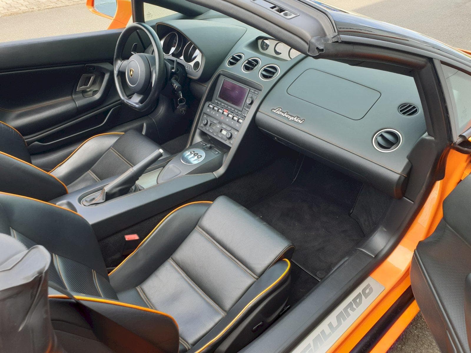 Lamborghini GALLARDO - 12