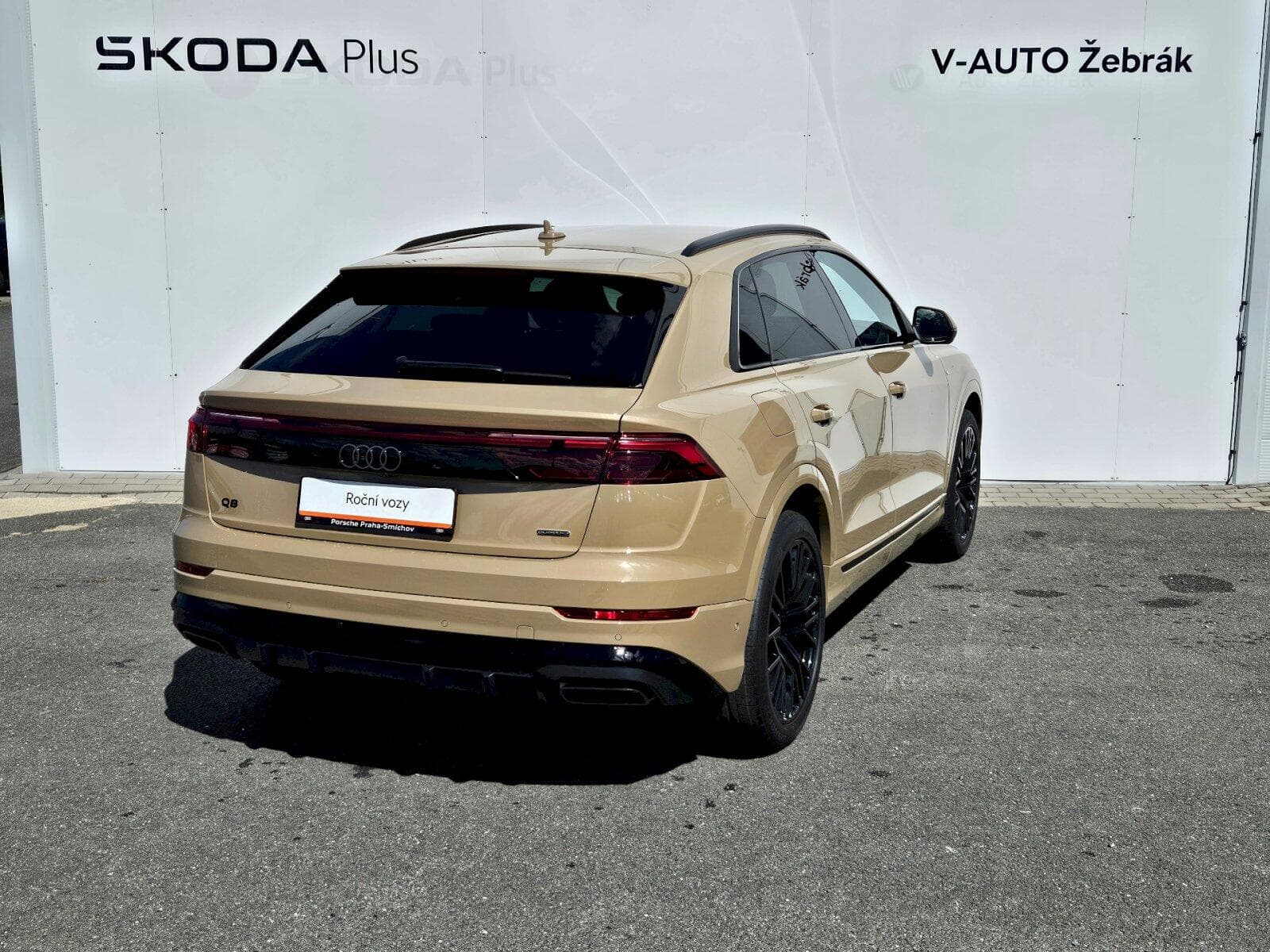 Audi Q8 - 2