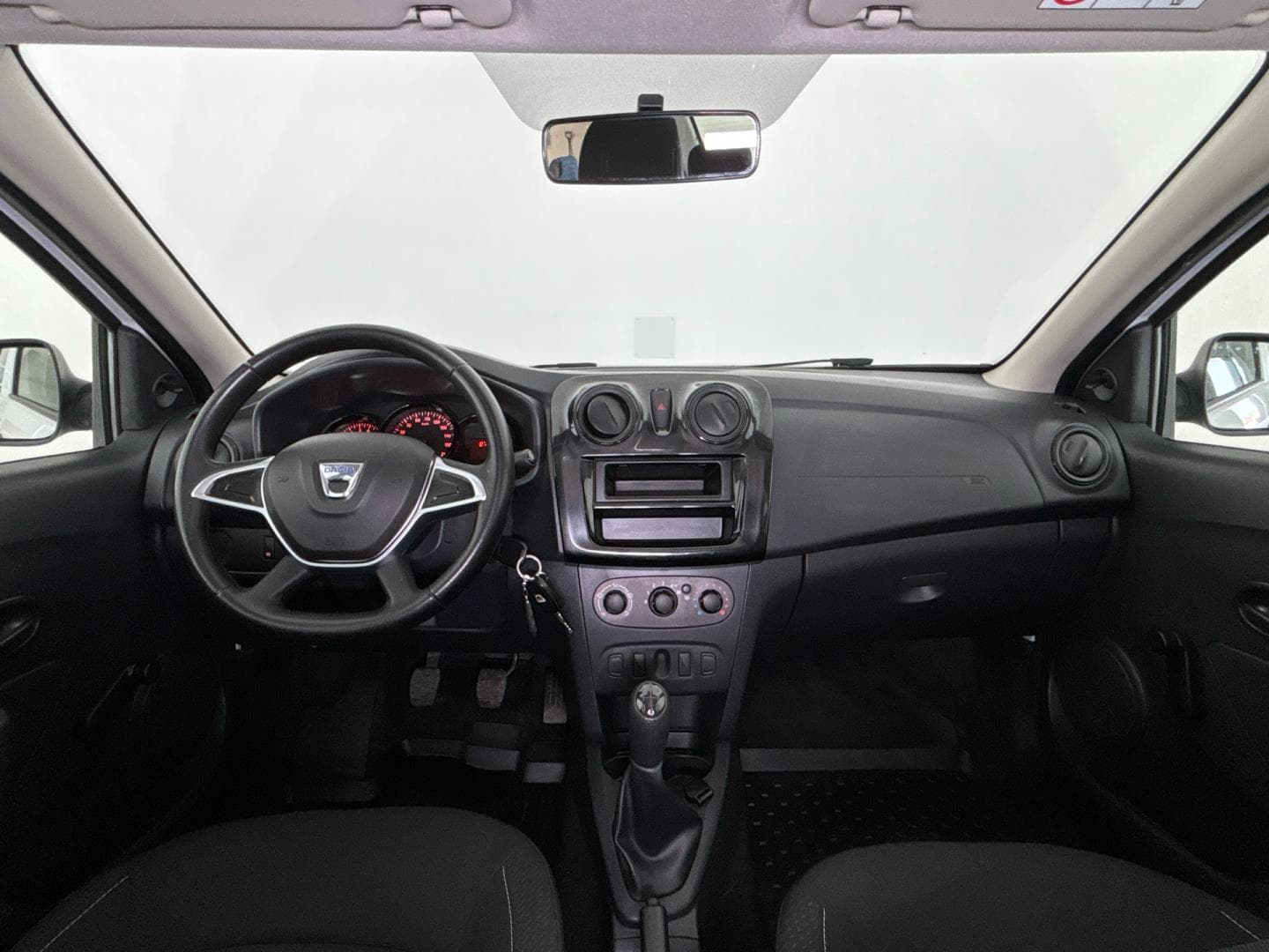 2018 Dacia LOGAN - 5