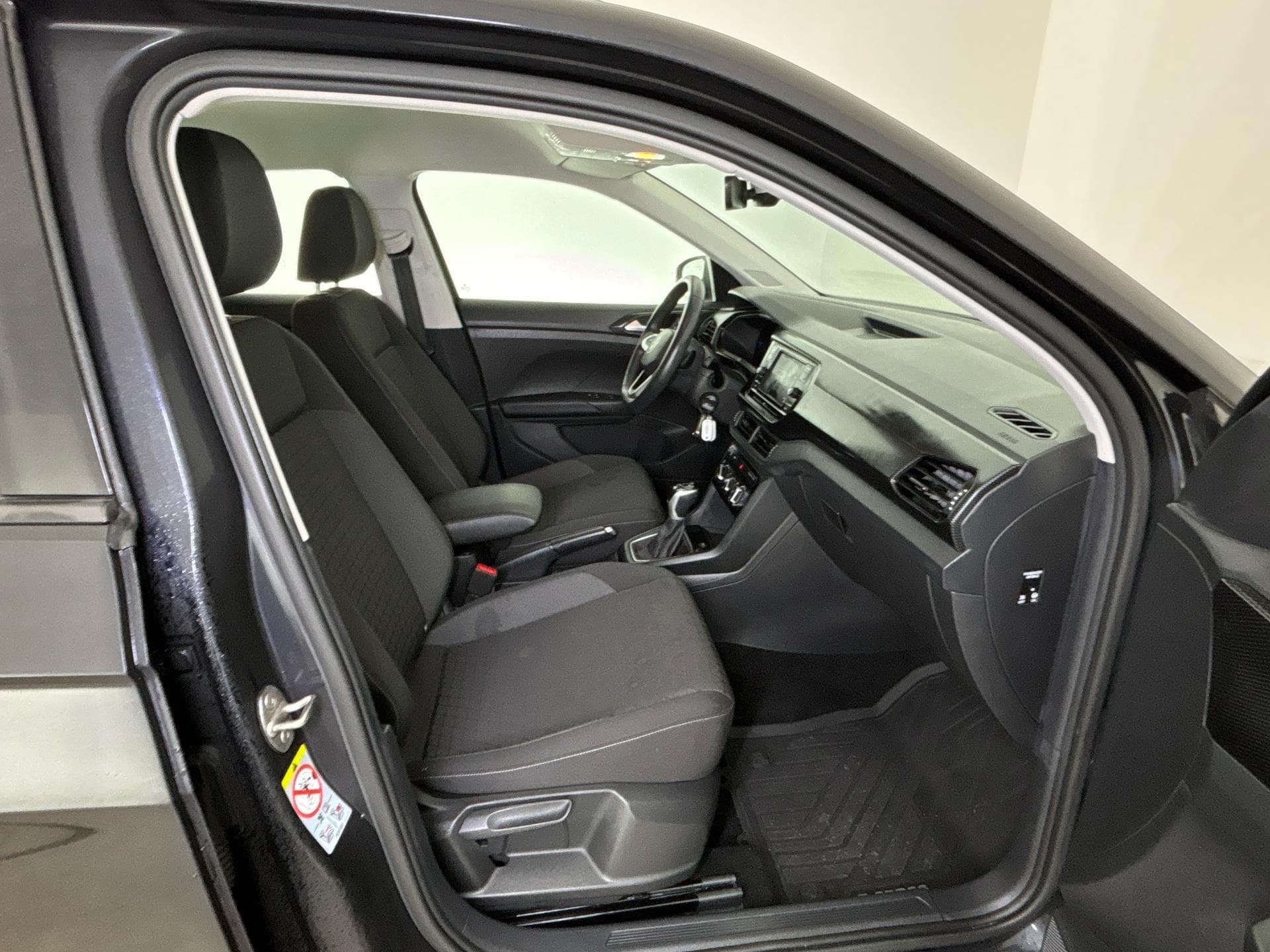 2023 Volkswagen T-CROSS - 9