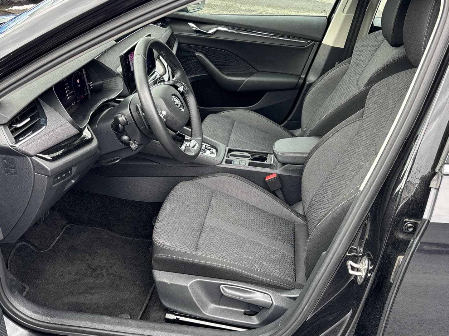 2023 Škoda Octavia - 151