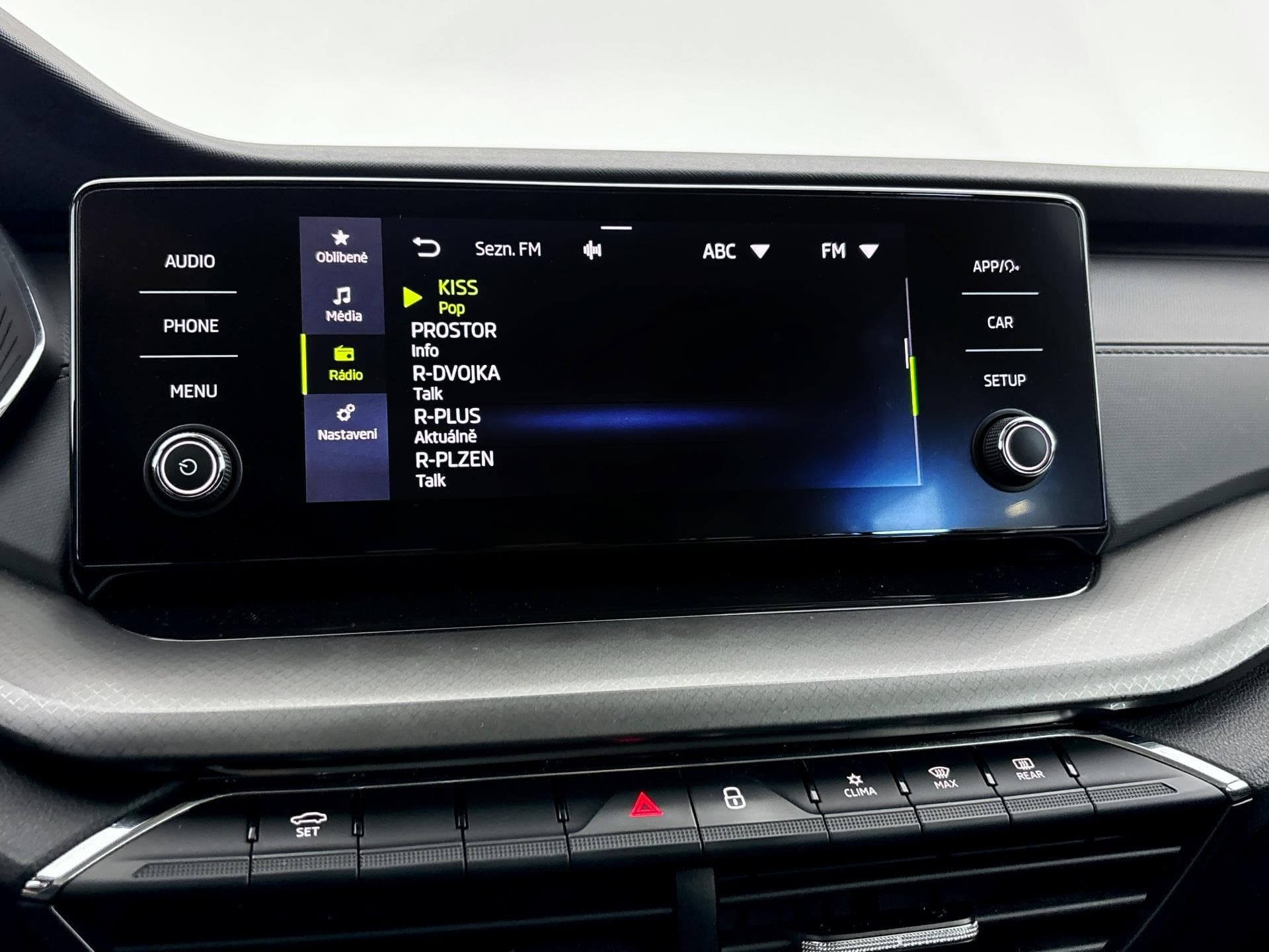 2022 Škoda Octavia - 12