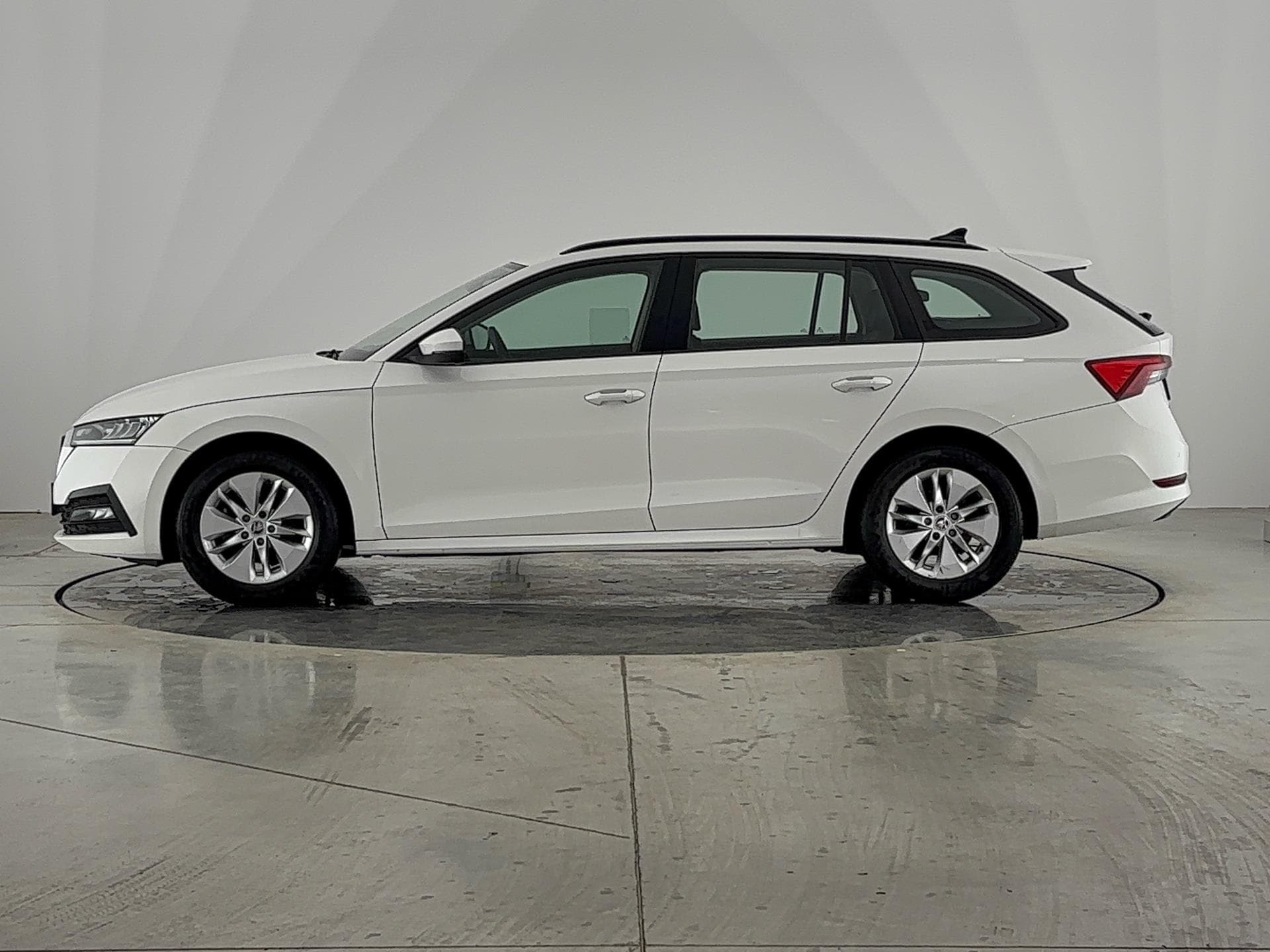 2022 Škoda Octavia - 3