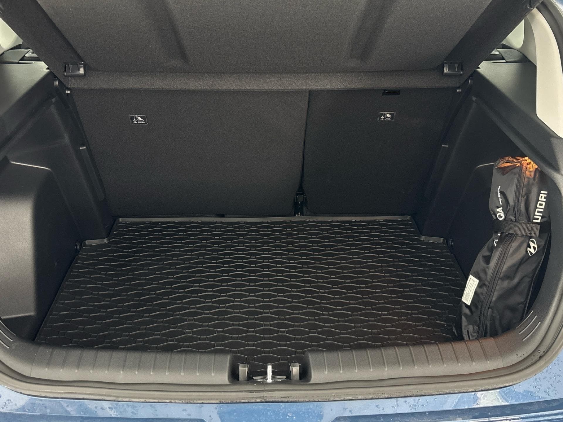 Hyundai BAYON - 10