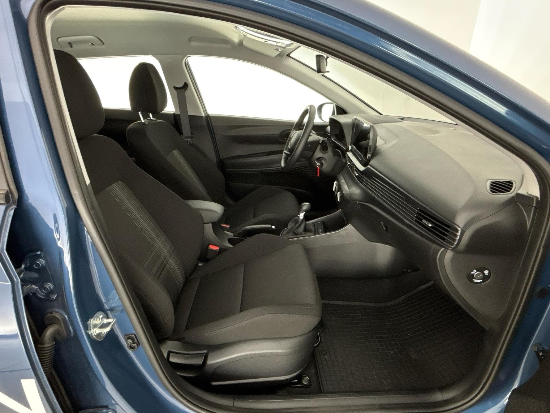 Hyundai BAYON - 9