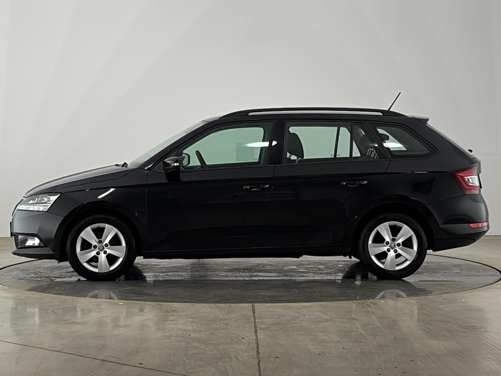 2021 Škoda FABIA - 3