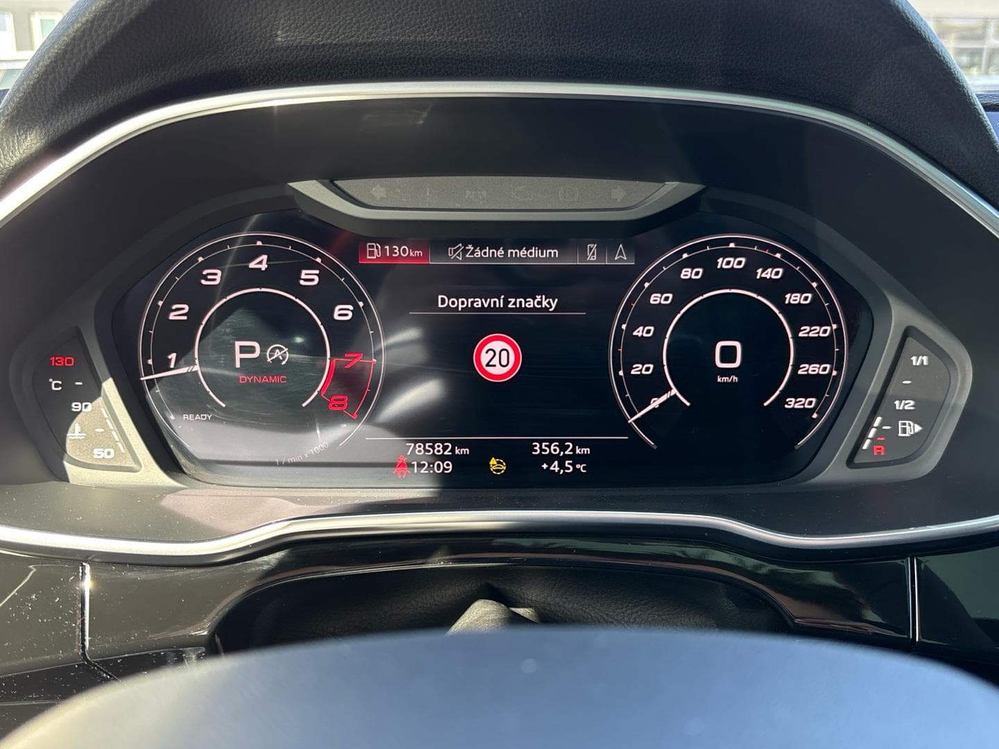 2022 Audi RS Q3 - 11
