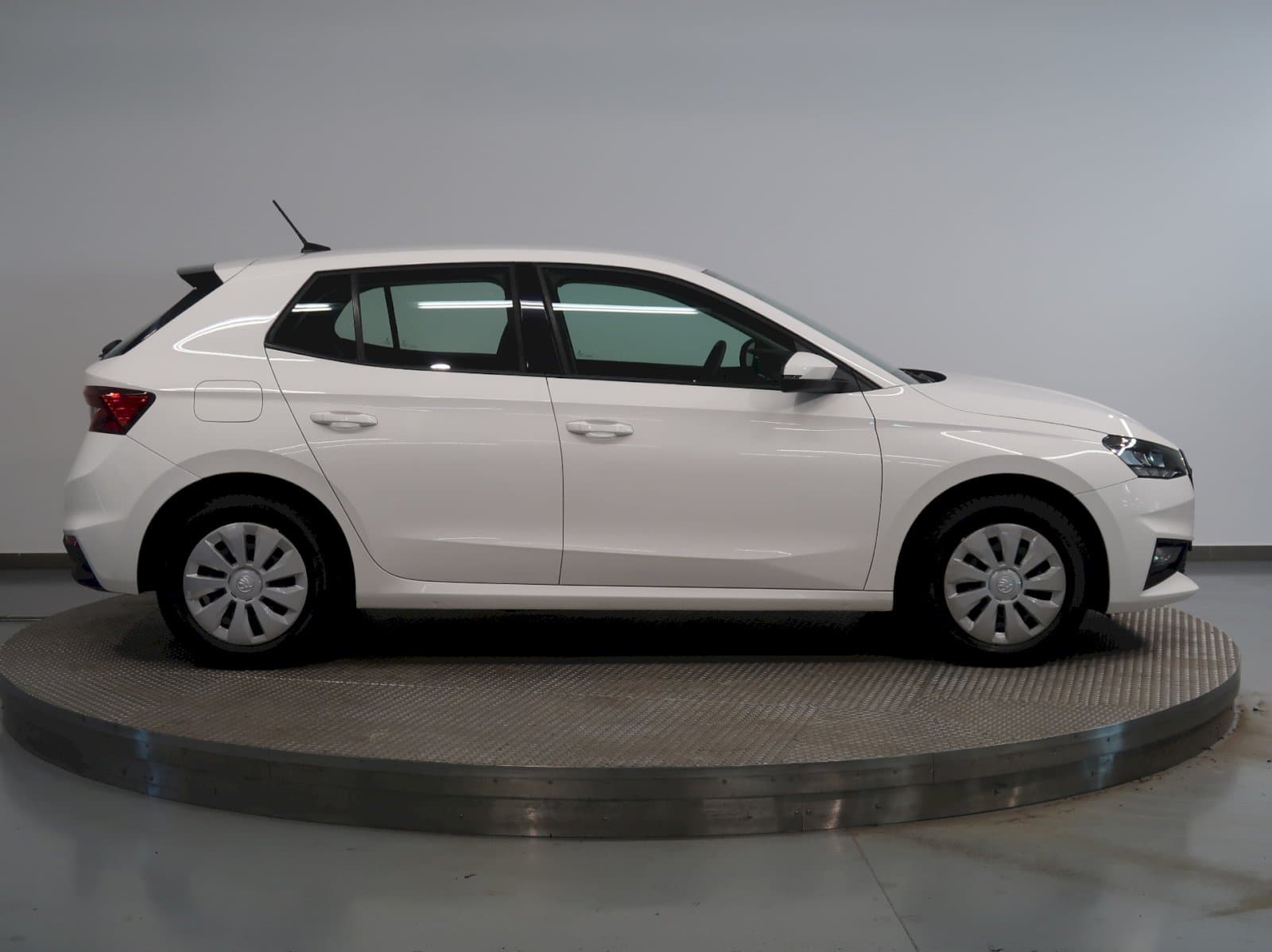 Škoda FABIA - 8