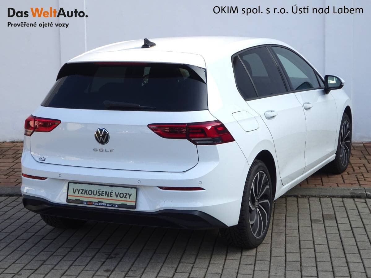 Volkswagen GOLF - 12