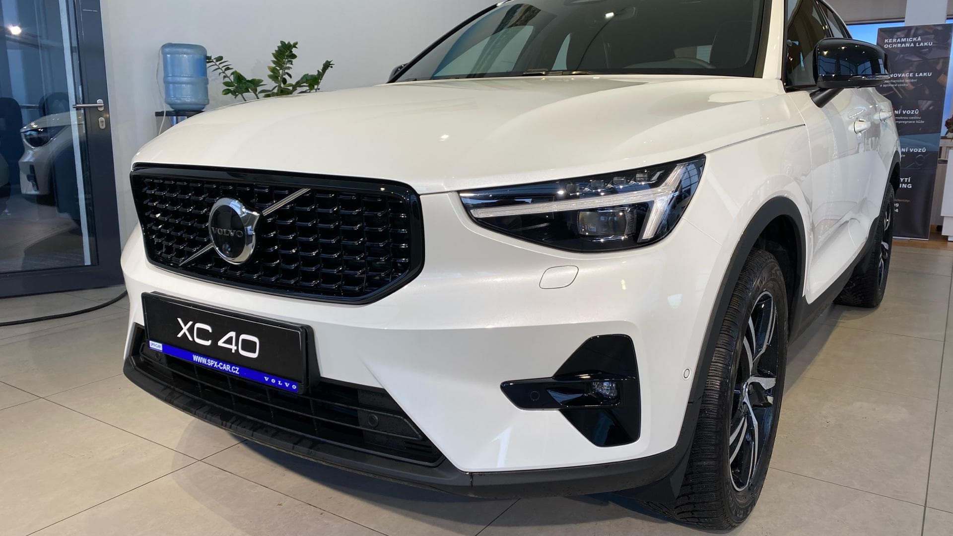 Volvo XC40 - 3