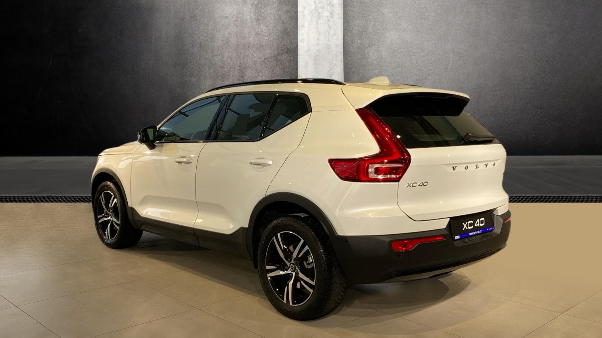 Volvo XC40 - 4
