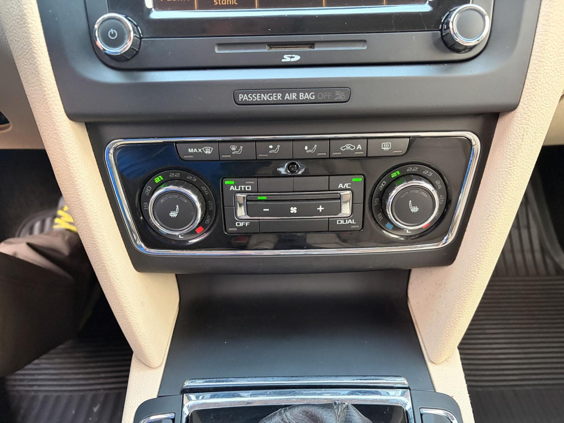 2014 Škoda SUPERB - 3