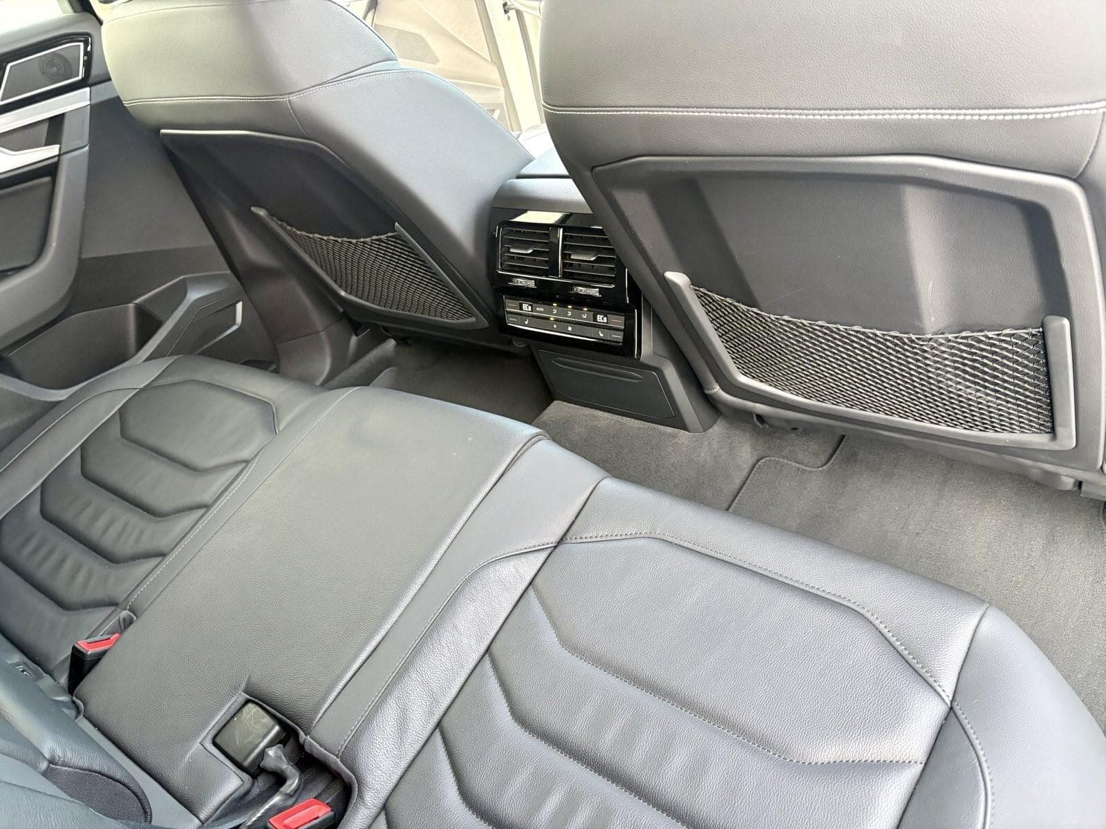 2020 Volkswagen Touareg - 181