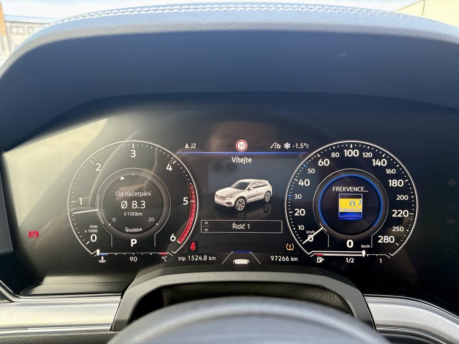 2020 Volkswagen Touareg - 109