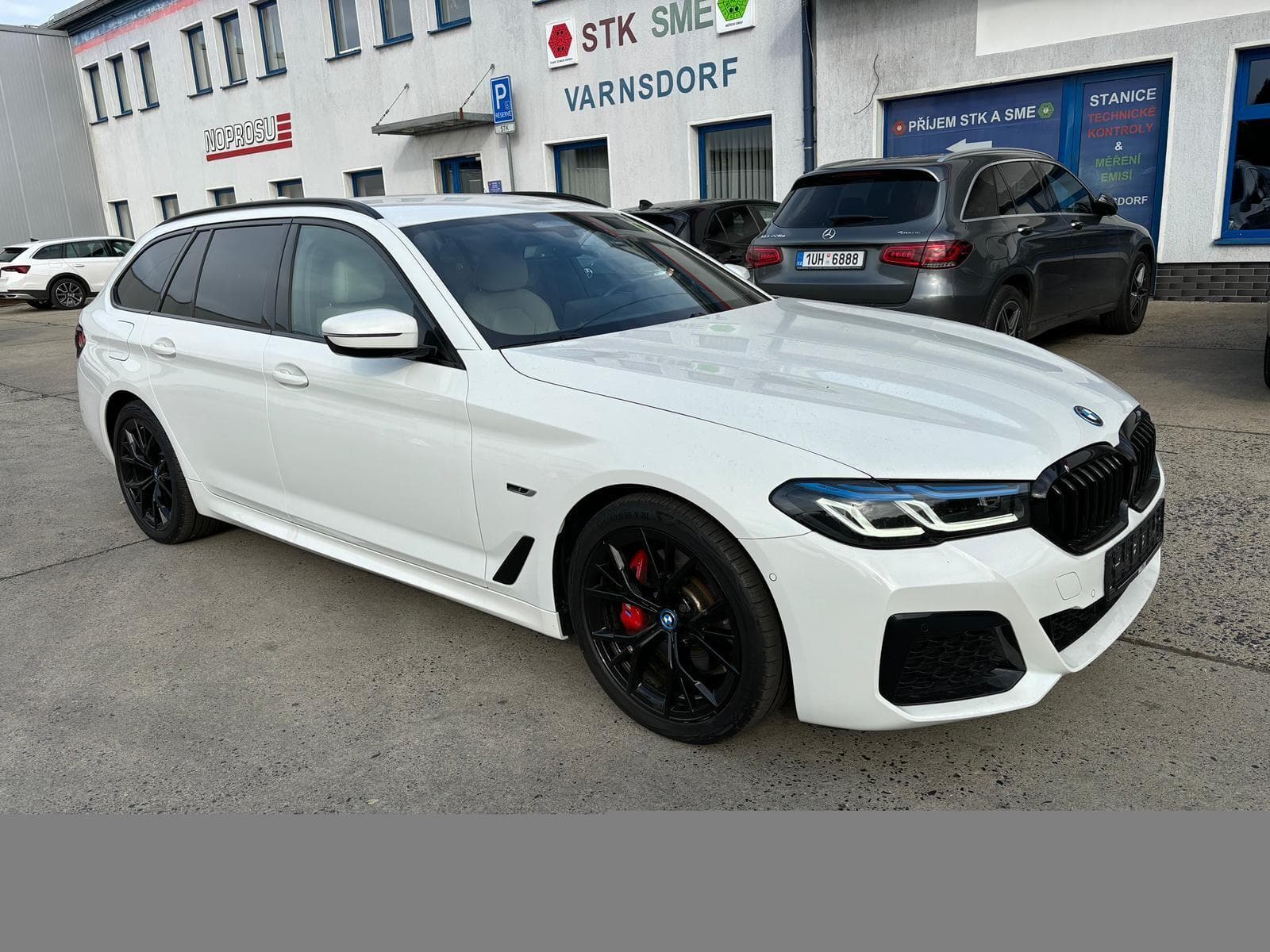 BMW Řada 5 2.0 /215kW