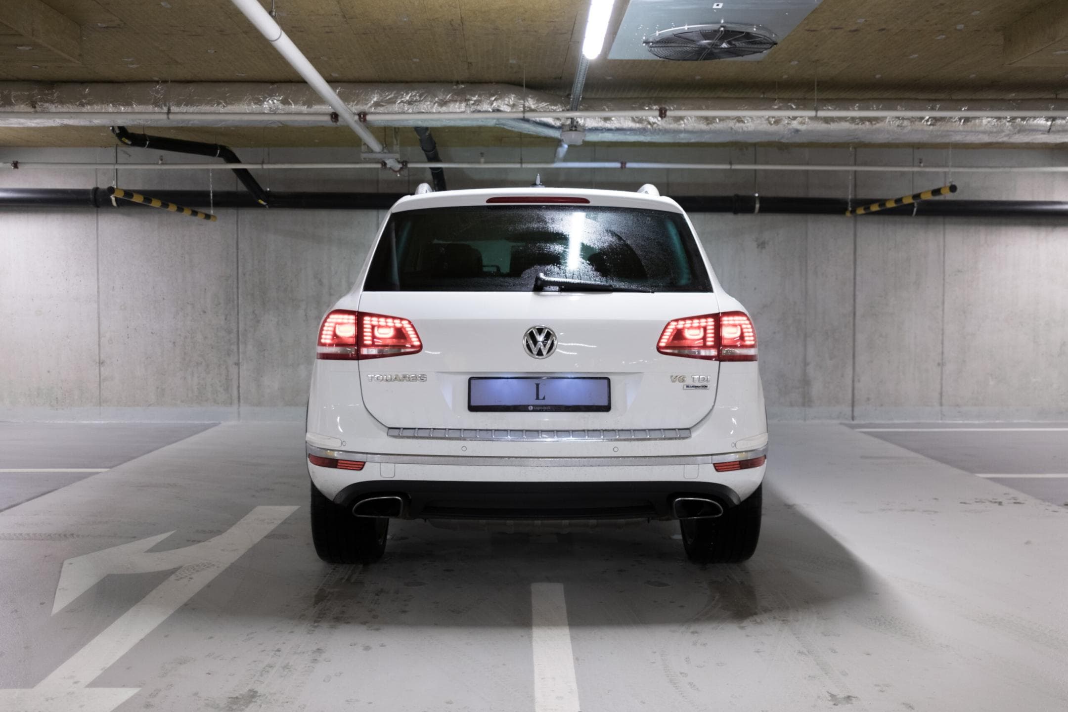 2014 Volkswagen Touareg - 41