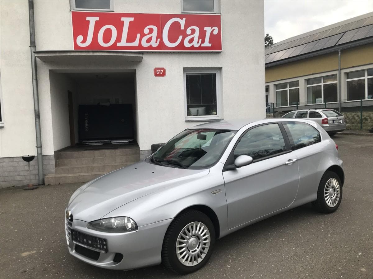 2005 Alfa Romeo 147