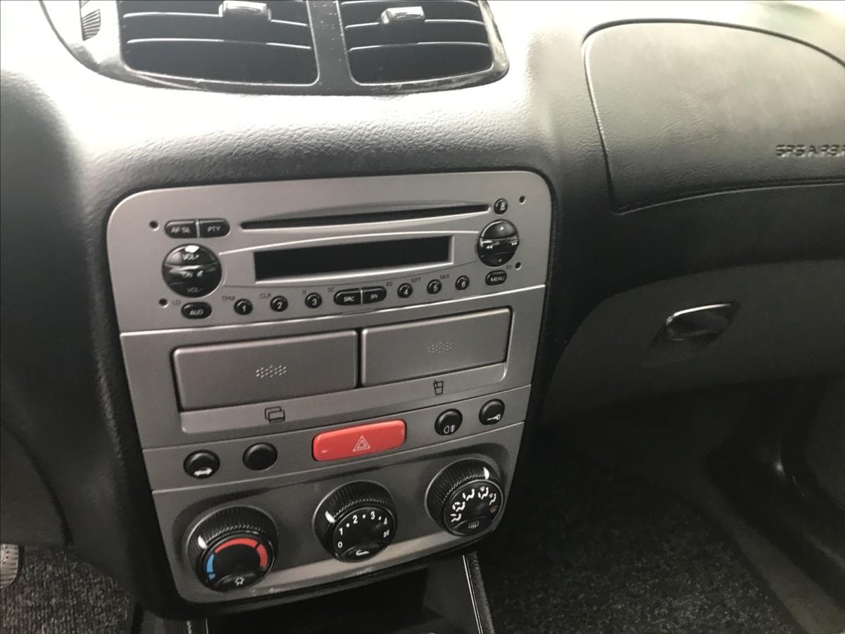 2005 Alfa Romeo 147 - 9