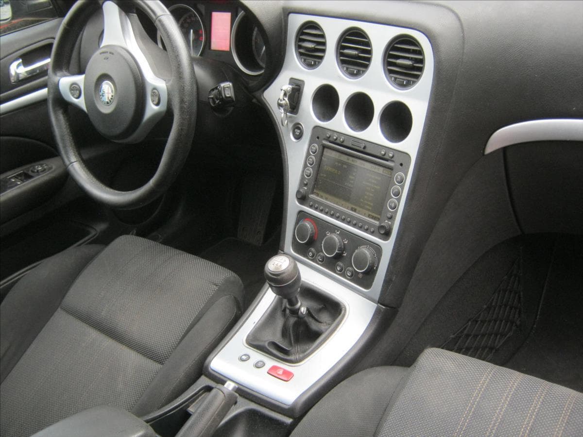 2007 Alfa Romeo 159 - 24