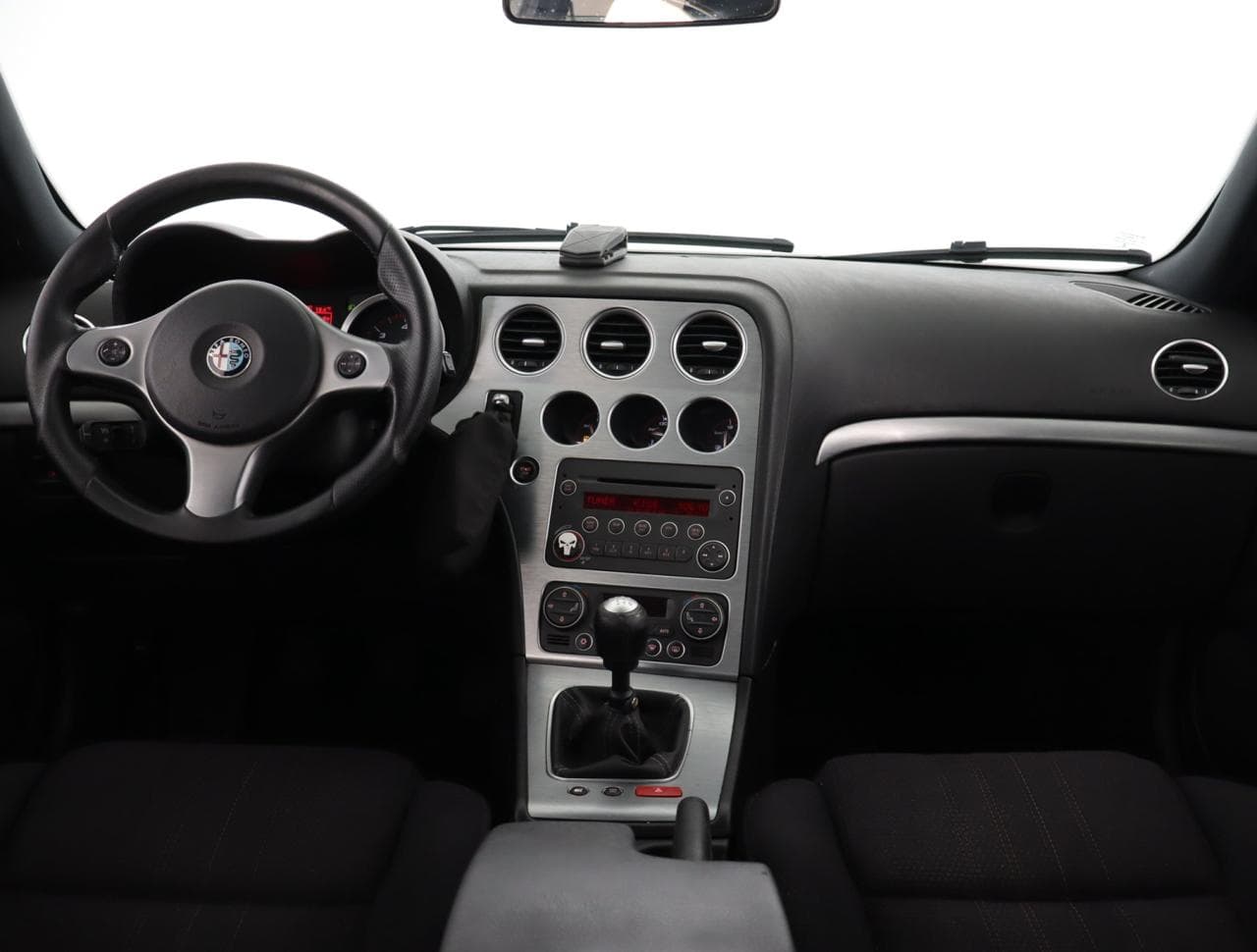 2009 Alfa Romeo 159 - 10