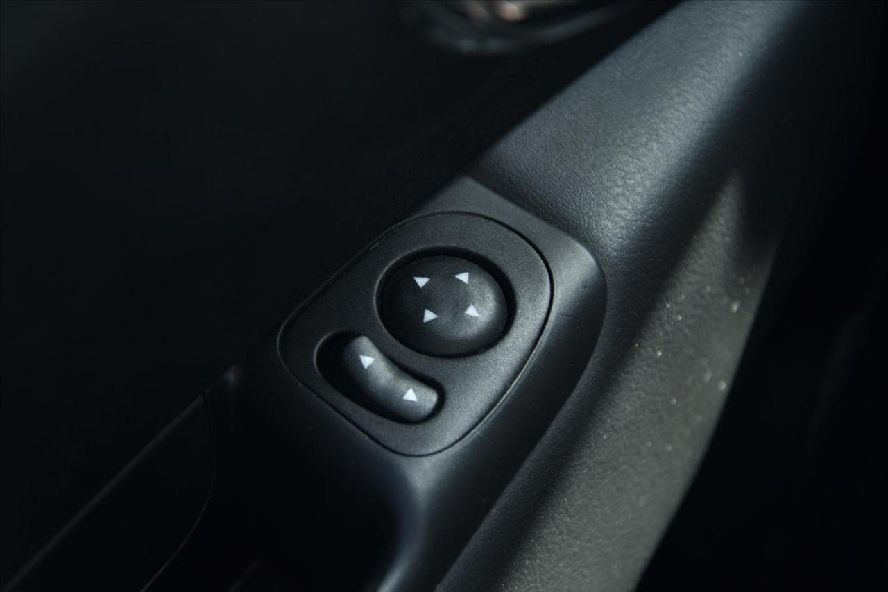 2013 Abarth 500 - 21