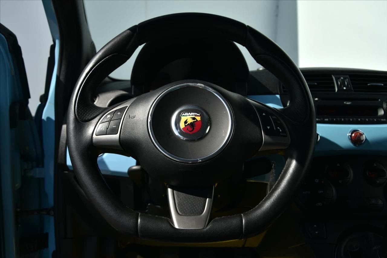 2013 Abarth 500 - 15