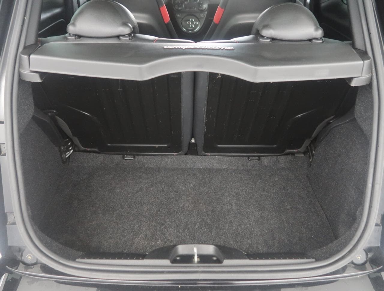 2013 Abarth 500 - 22