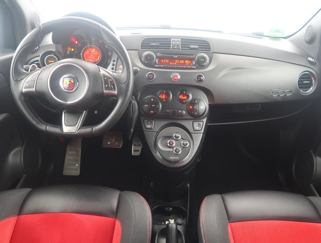 2013 Abarth 500 - 10