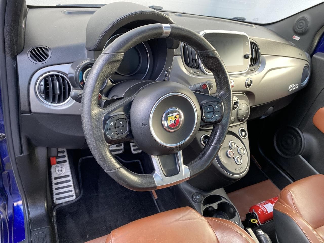 2017 Abarth 595 - 11