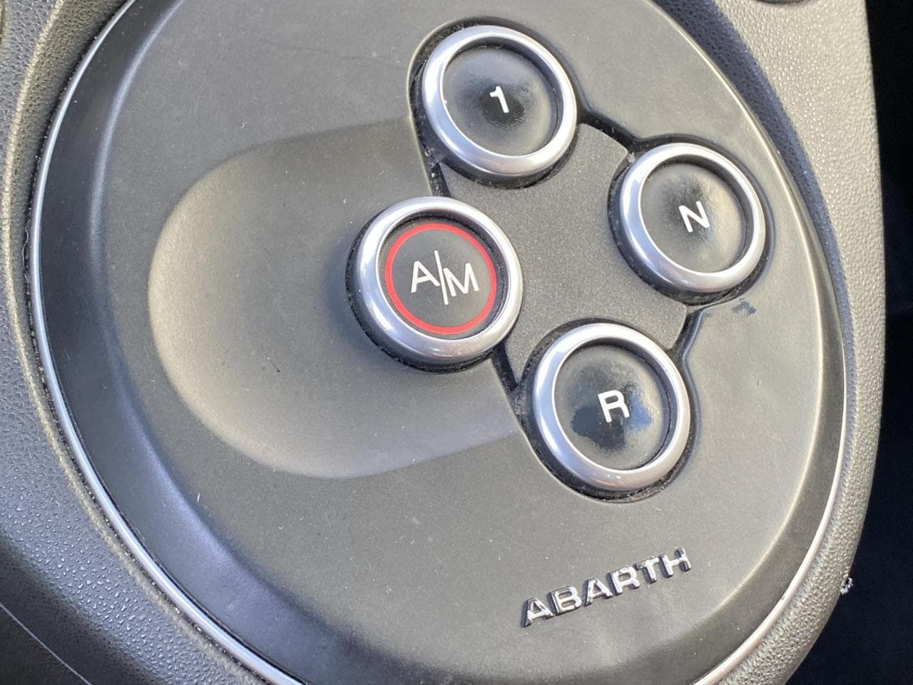 2017 Abarth 595 - 13