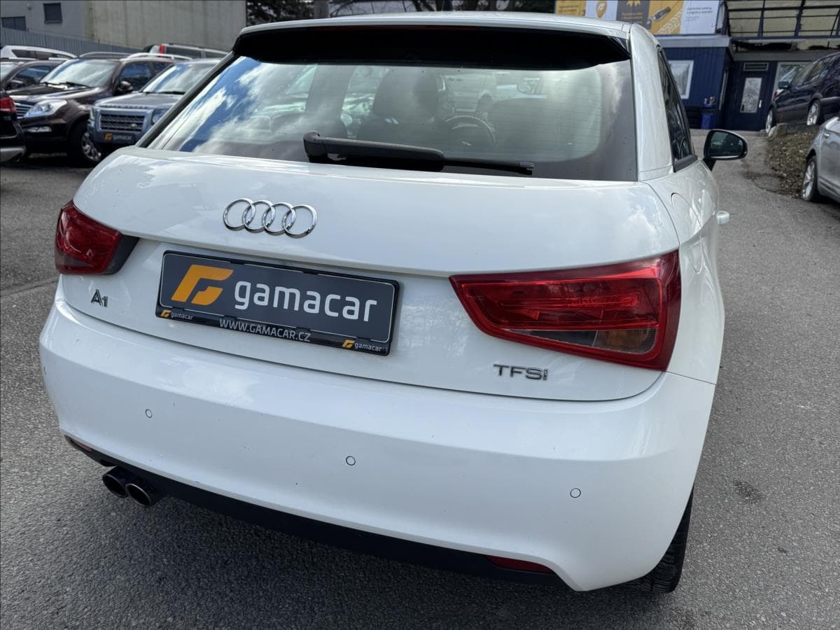 2011 Audi A1 - 11