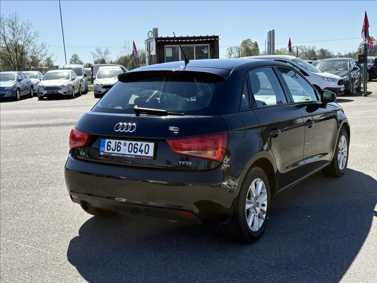 Audi A1 - 2