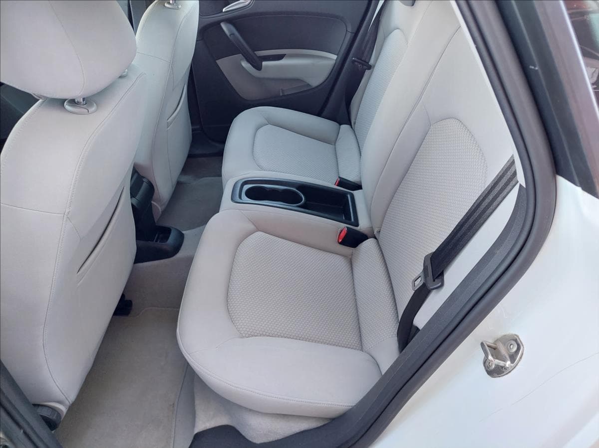 2012 Audi A1 - 15
