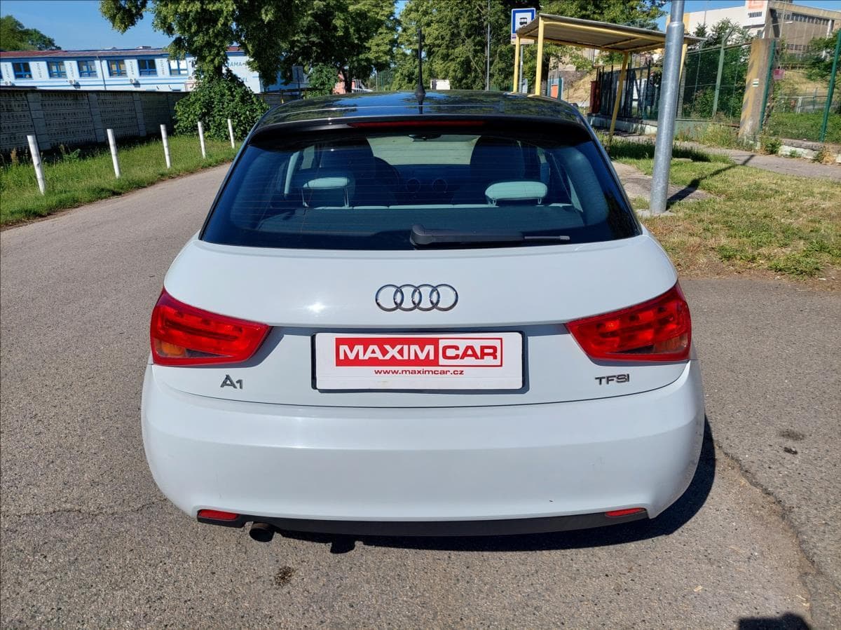 2012 Audi A1 - 7