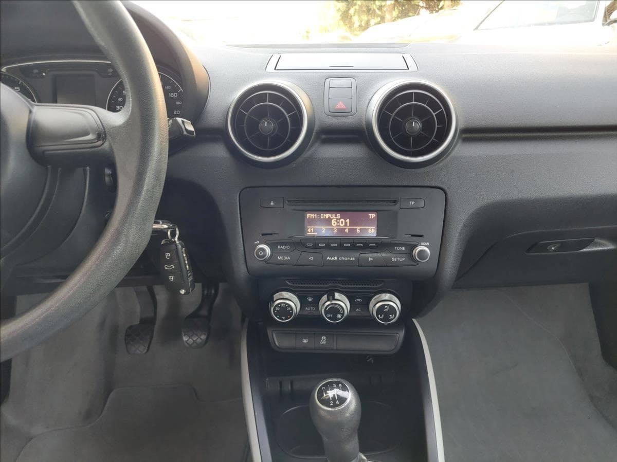 2012 Audi A1 - 13